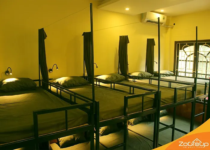 Zostay Halong Backpackers