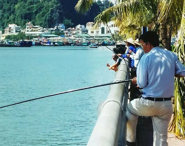 Zostay Halong Backpackers * Ha Long