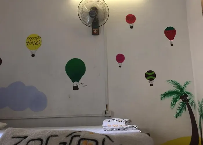 Hostel Zostay Halong Backpackers